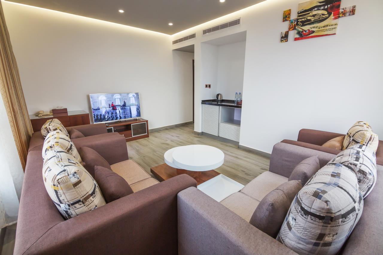 Rosalina Hotel Янбу Экстерьер фото